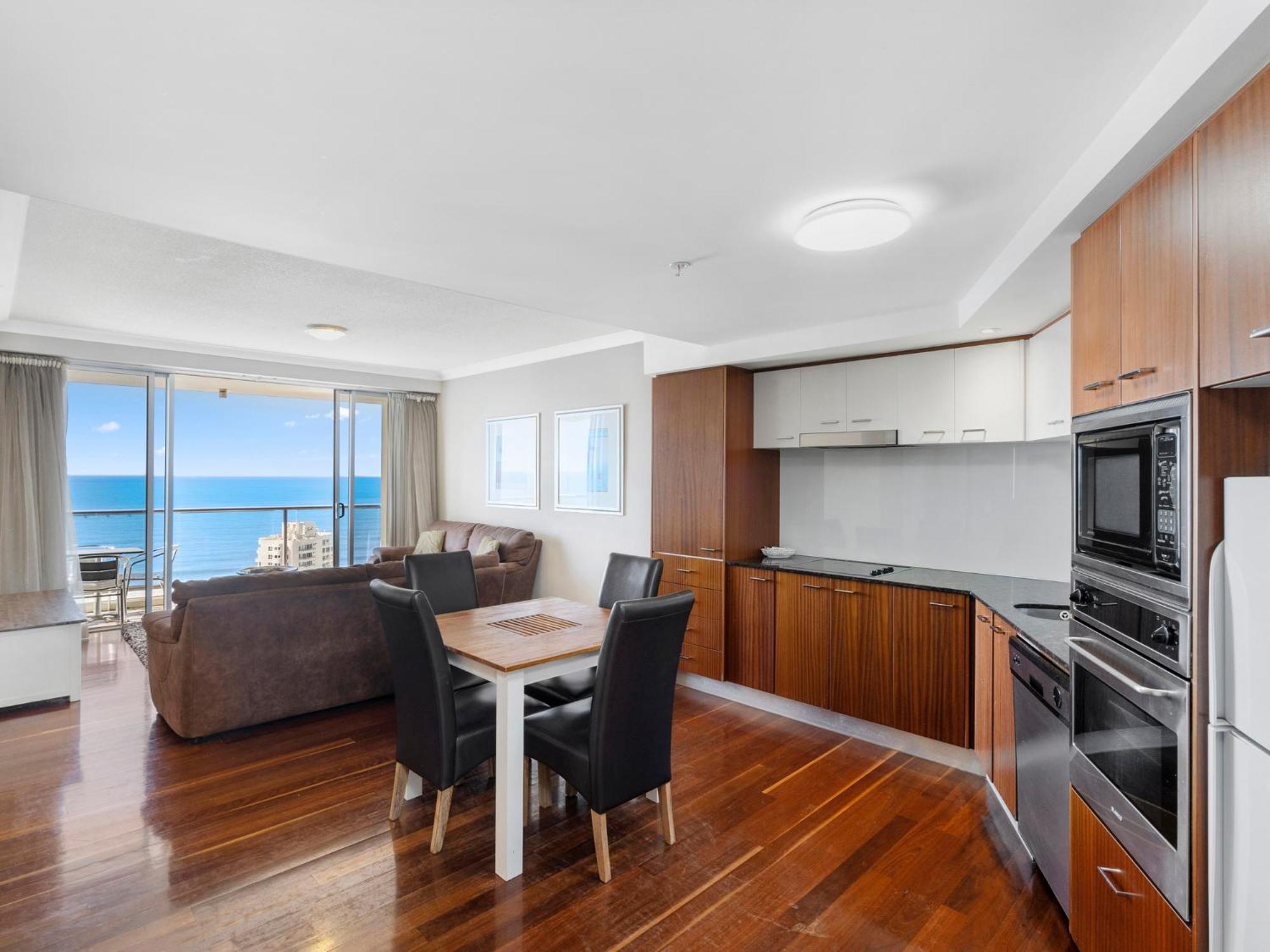 Surfers Paradise Private Apartments 39/59