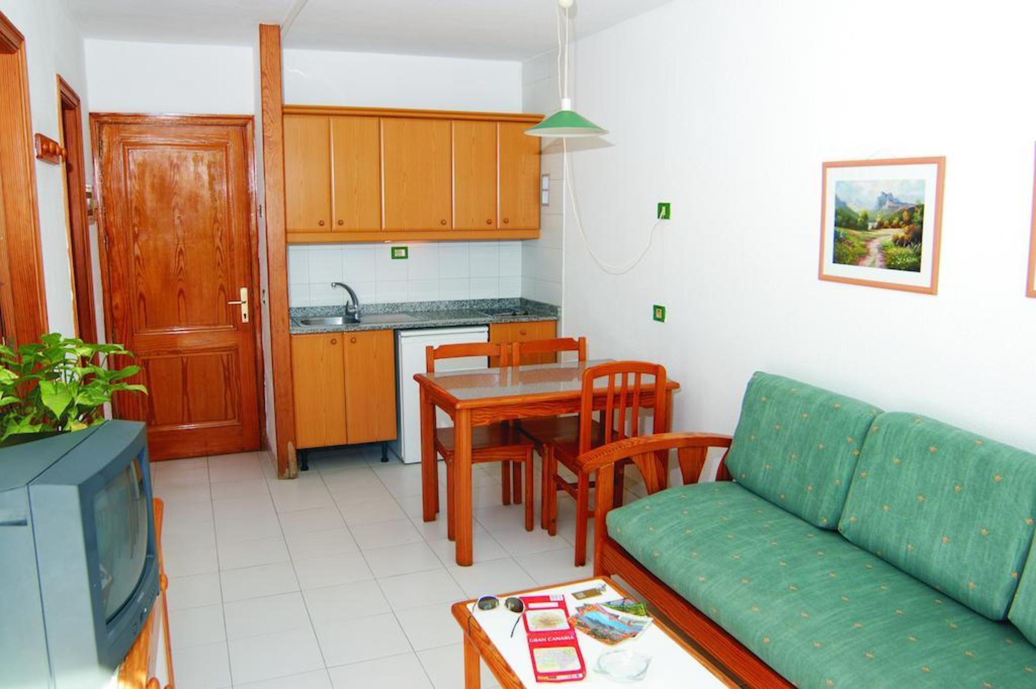 Babalu Apartment 10/25