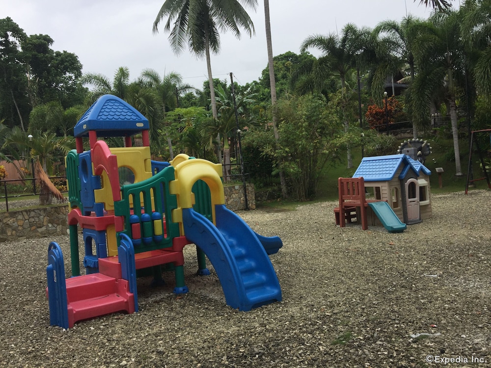 Flushing Meadows Resort and Playground 36/50