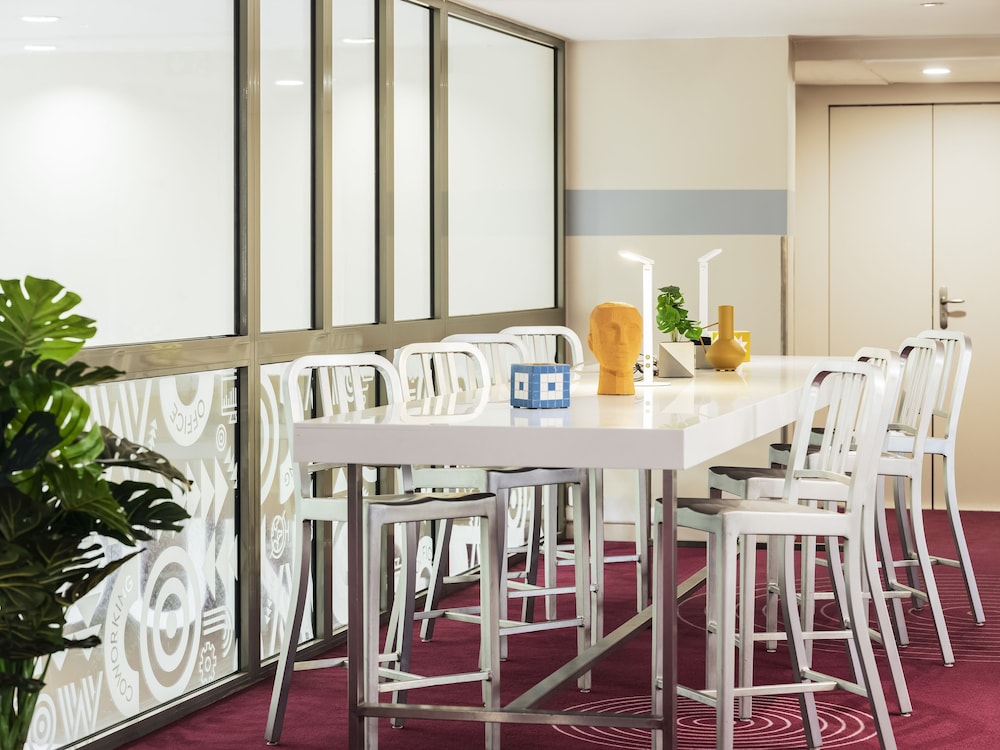 Hotel Mercure Paris Centre Tour Eiffel 33/49