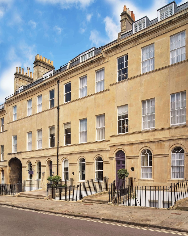 Henrietta House 40/50