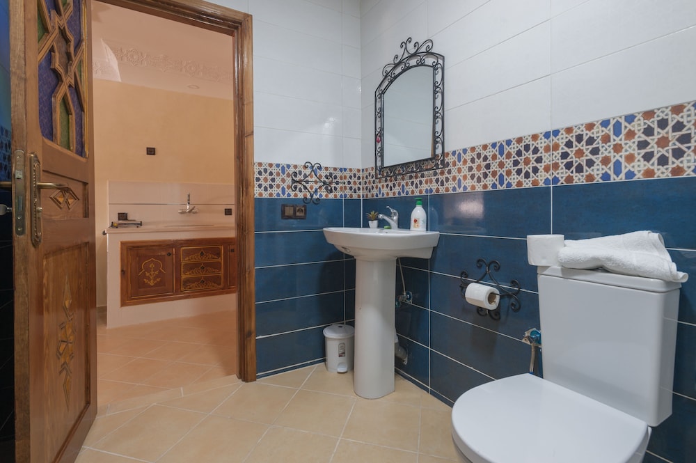 Puerta Azul 48/50