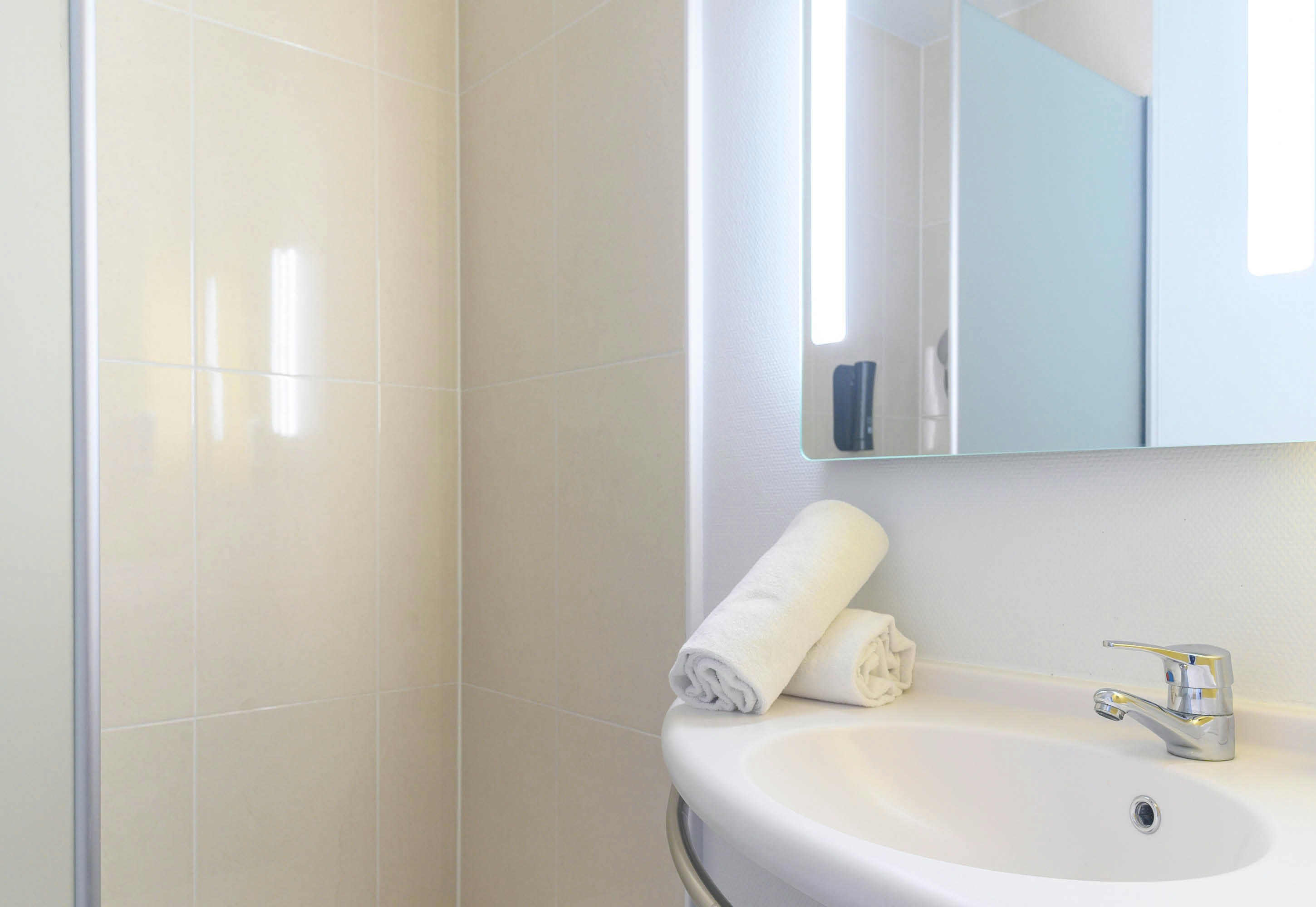 B&B HOTEL Nimes Centre Arenes 23/26