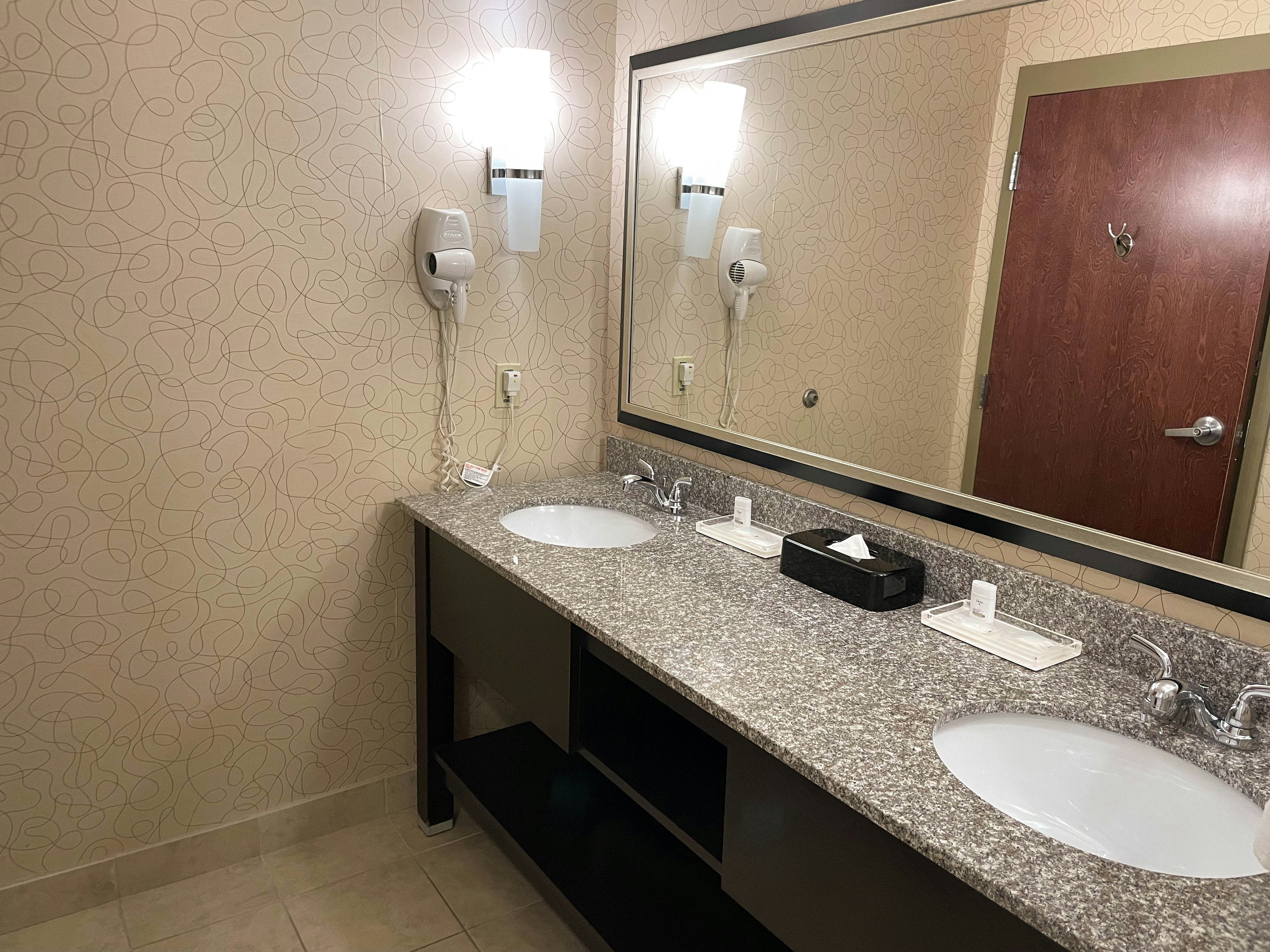 Holiday Inn Birmingham - Hoover 41/42