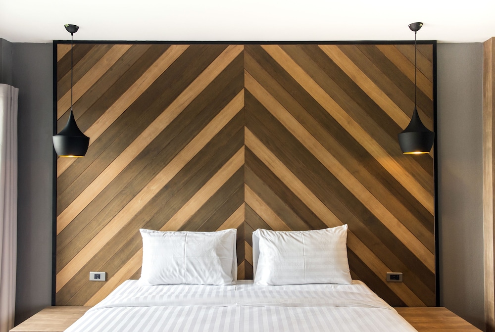The Circle Hotel 40/64
