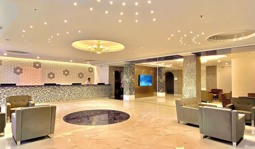 Kaani Palm Beach 10/61