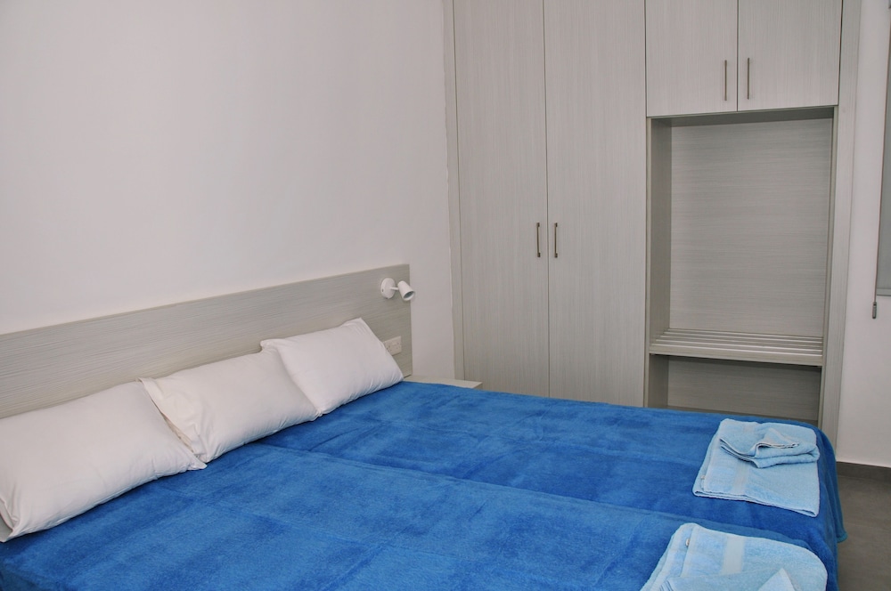 Kaos Hotel Apartments 12/41