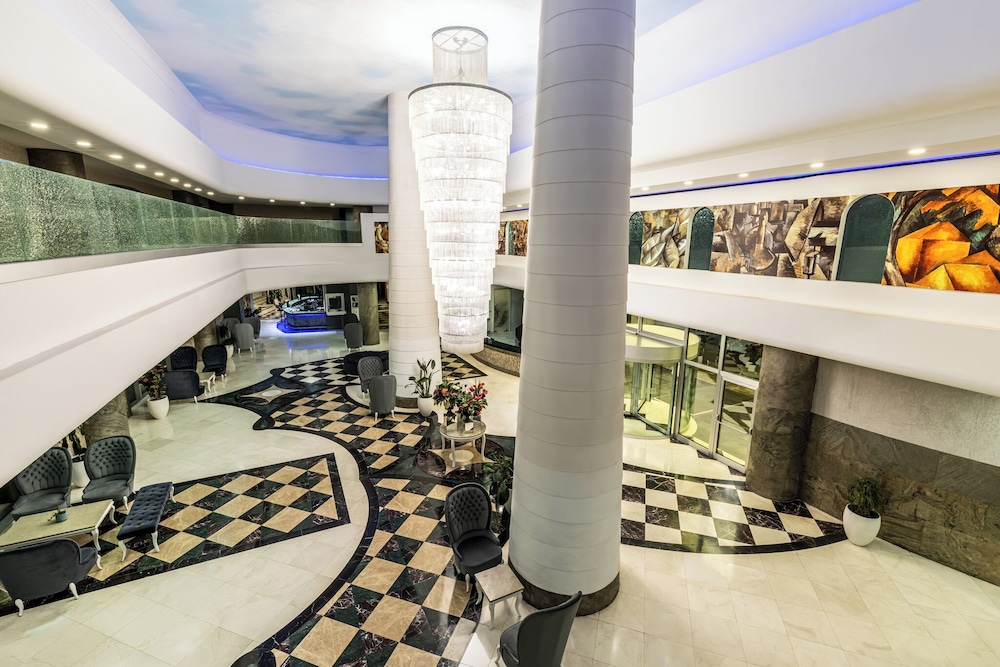 Elite Hotel Darica 49/75