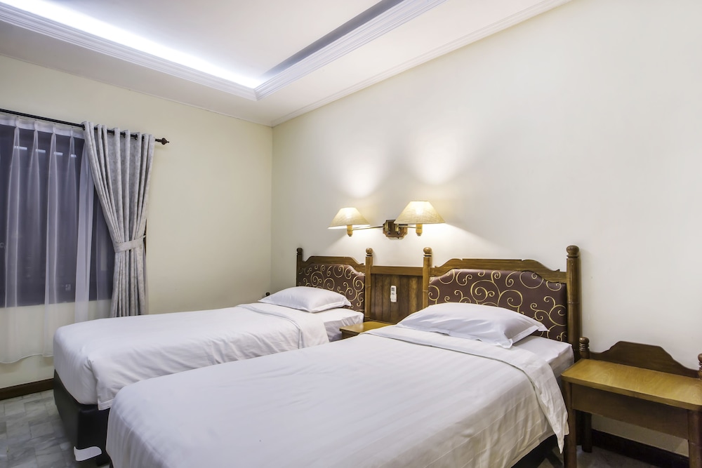STANDARD, TWIN BEDS