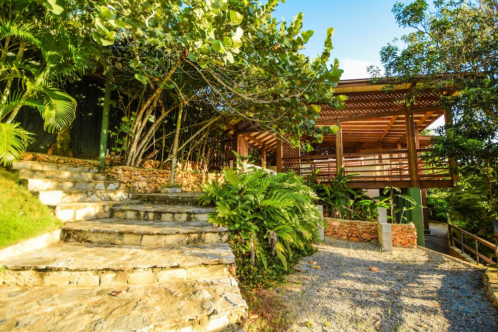 Clave Verde Ecolodge 2/74