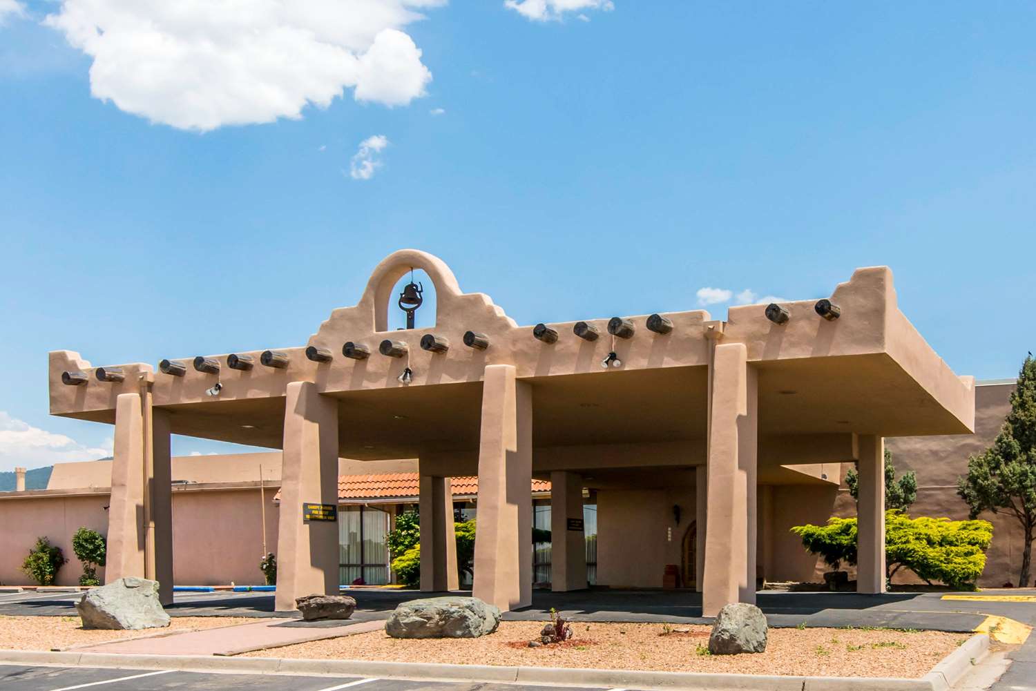 Quality Inn Taos 2/41
