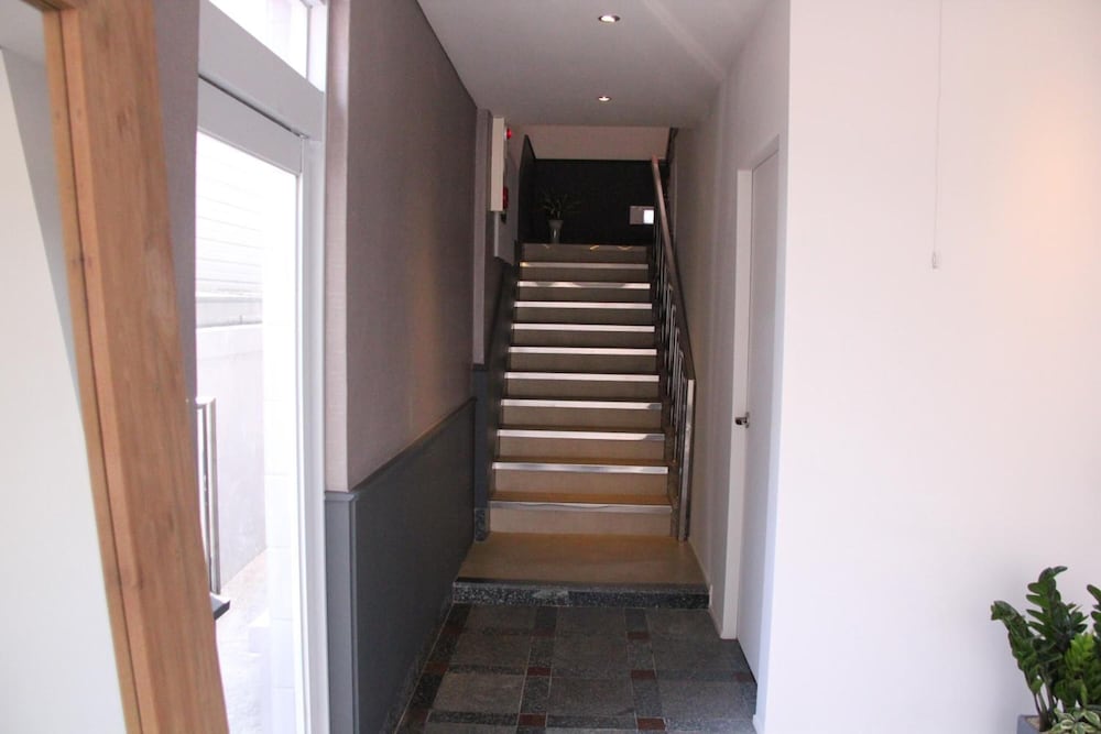 Wood House Hotel 17/35