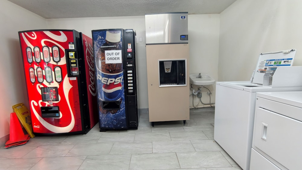 Classic Inn San Marcos, TX 32/60