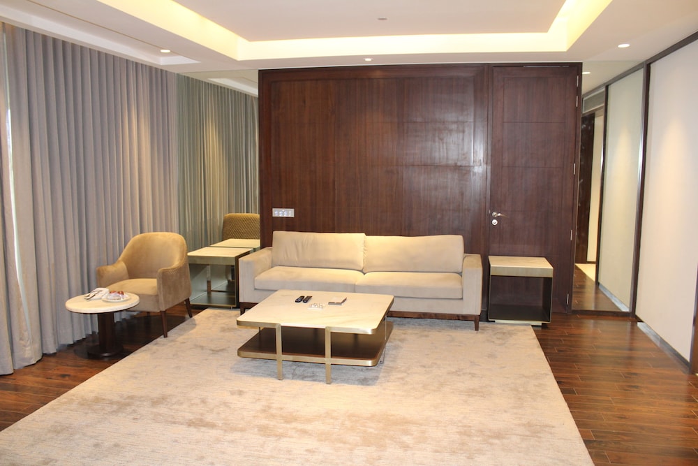 Belvedere Golf & Country Club 32/45