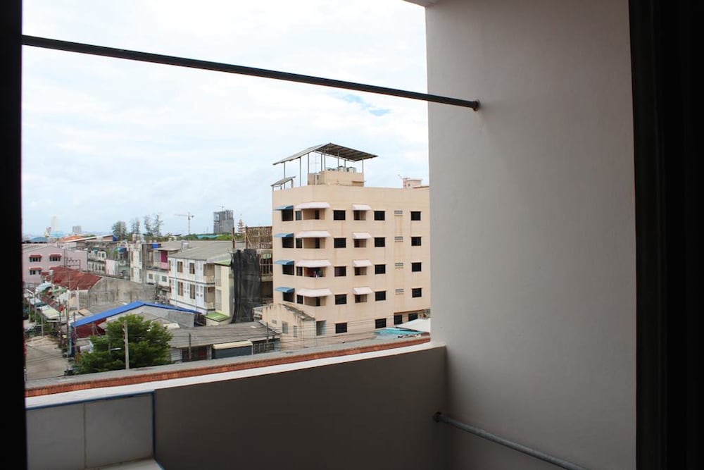 Saeng Chan Apartment 5/22