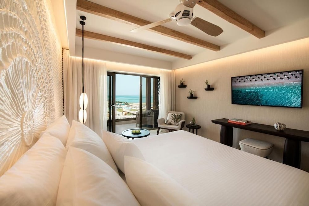 Superior, Double Bed, Beach Front, Sea View