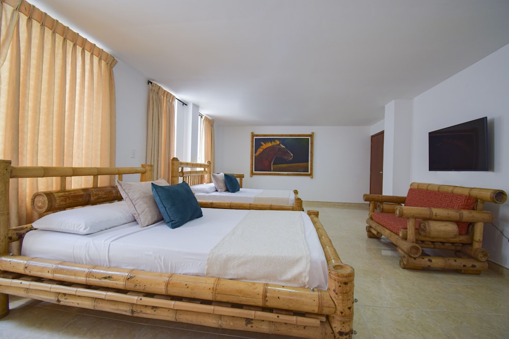 Hotel Toledo Plaza 9/49