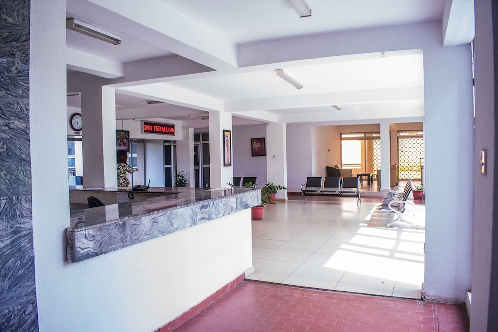 Dbi Guest House 7/50