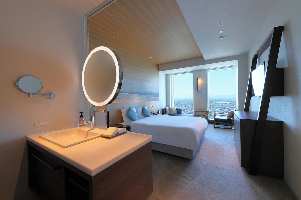 غرفة سوبيريور بسرير كينج، Nagoya Prince Hotel Sky Tower 3/4