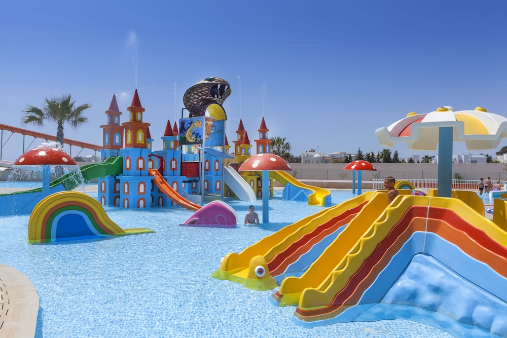 Caribbean World Venus Beach 46/64