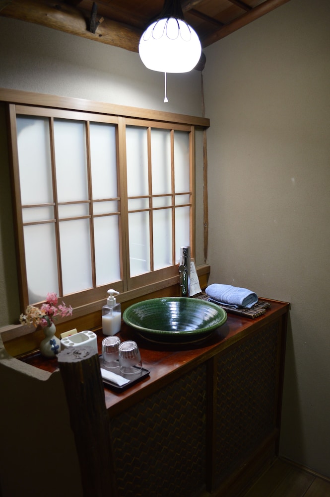 Yadoya Manjiro 38/49