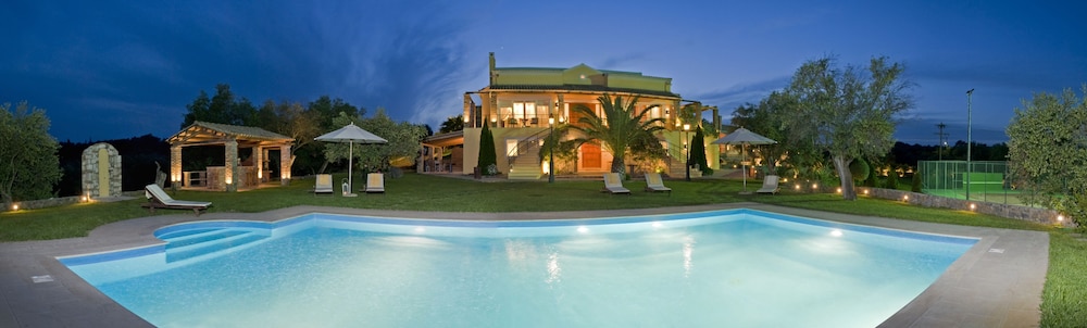 Villa Privilege Classic & Exclusive photo2