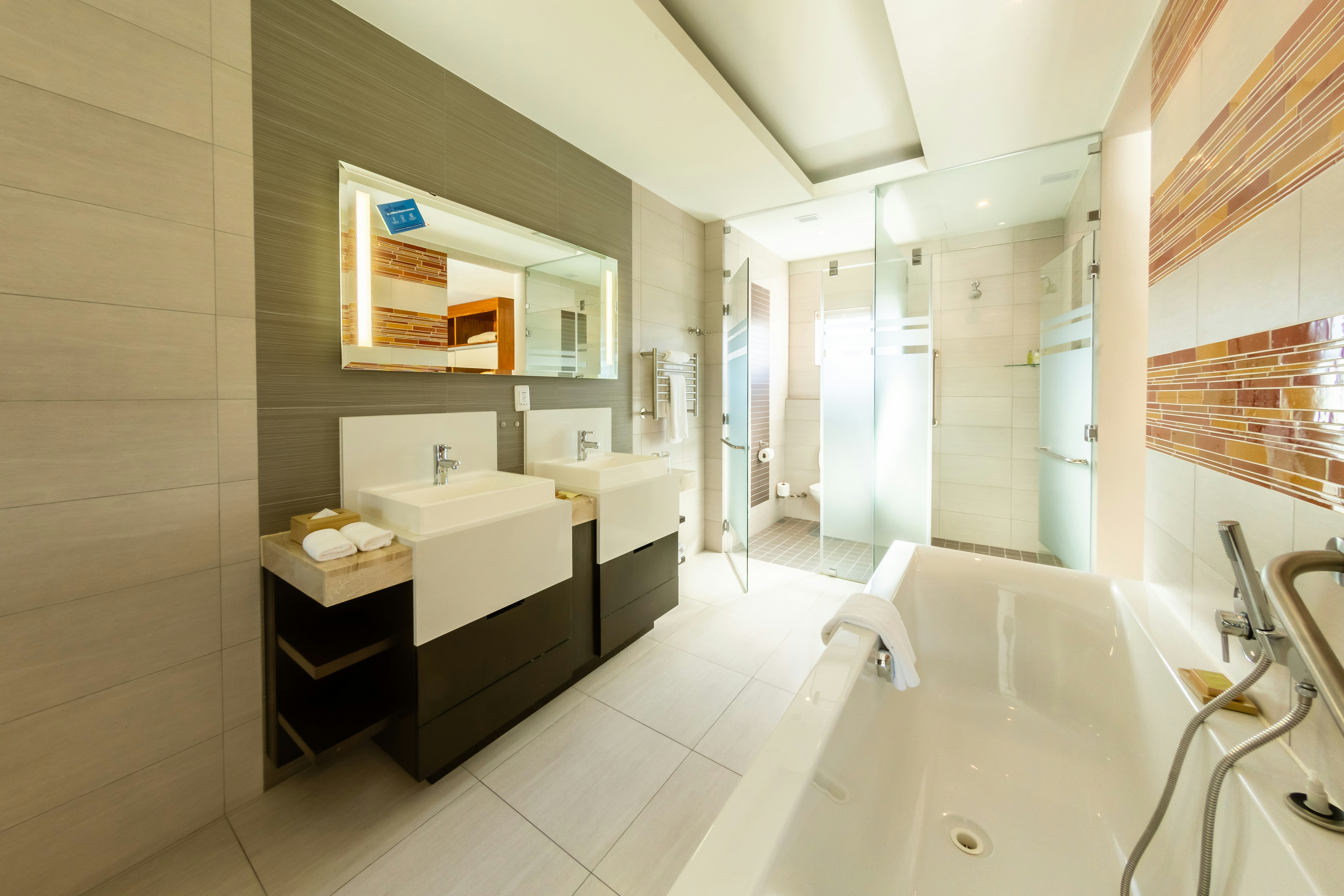 Doubletree By Hilton Cape Town - Upper Eastside 50/50