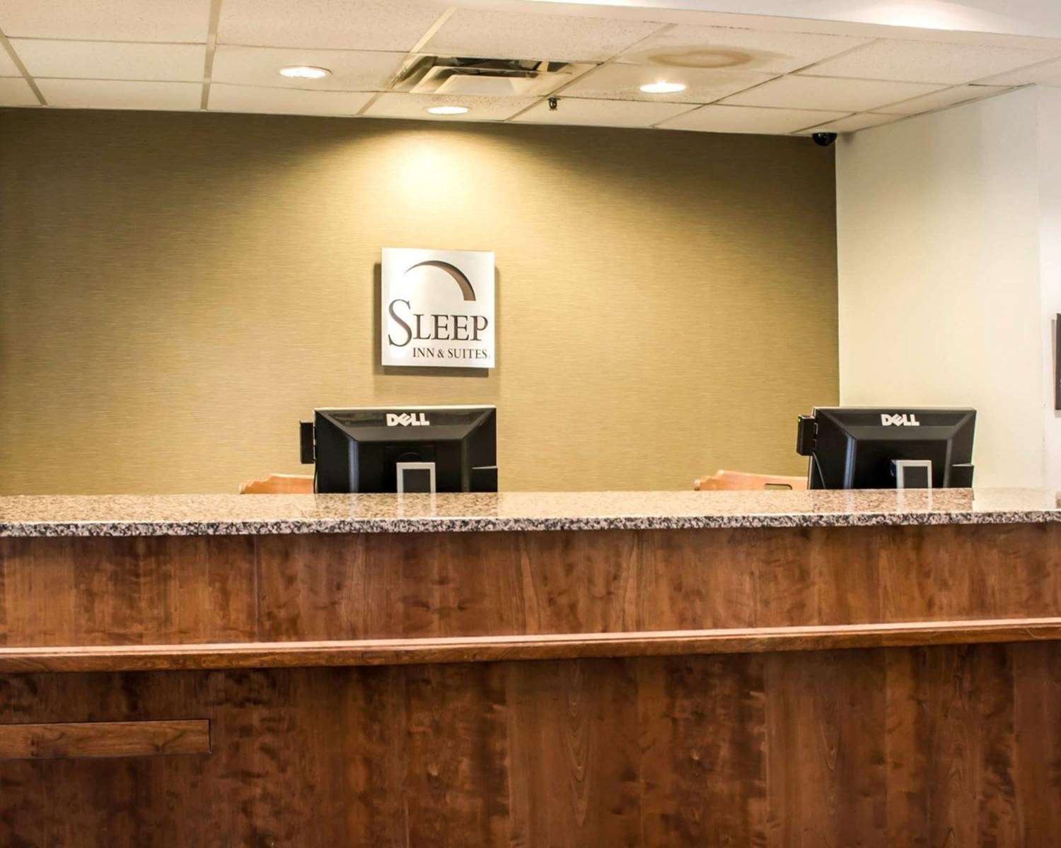 Sleep Inn & Suites Virginia Horse Center 7/53