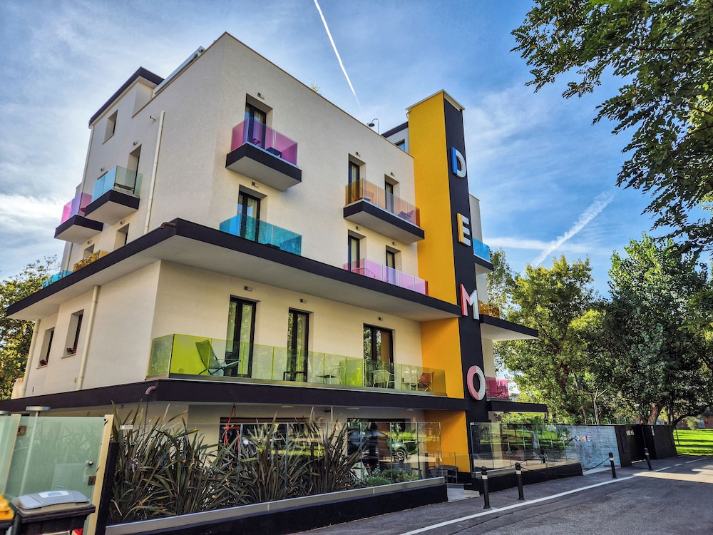 Demo Hotel Design Emotion 5/50