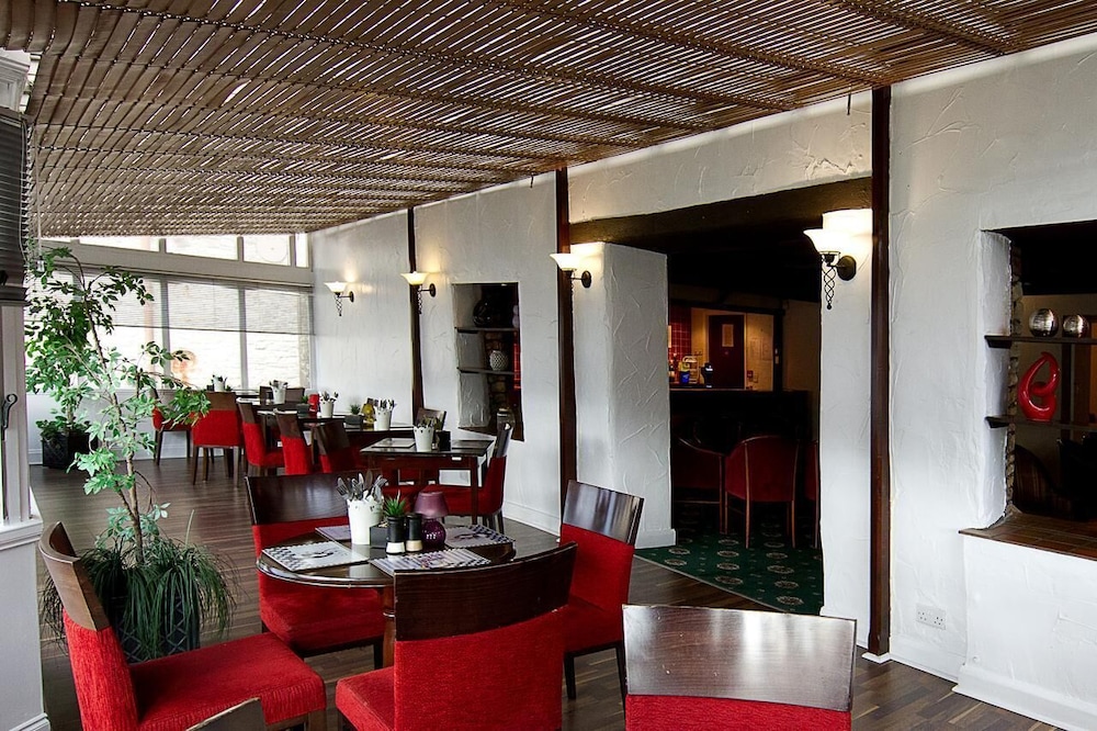 Almondsbury Interchange Hotel 24/31