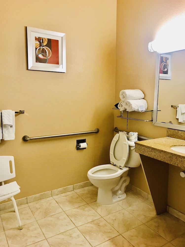 Best Western Plus The Woodlands 12/31