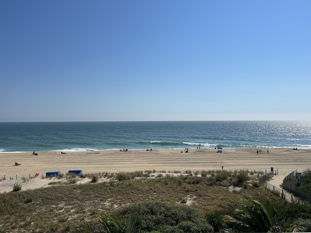 Princess Royale Oceanfront Resort 74/79