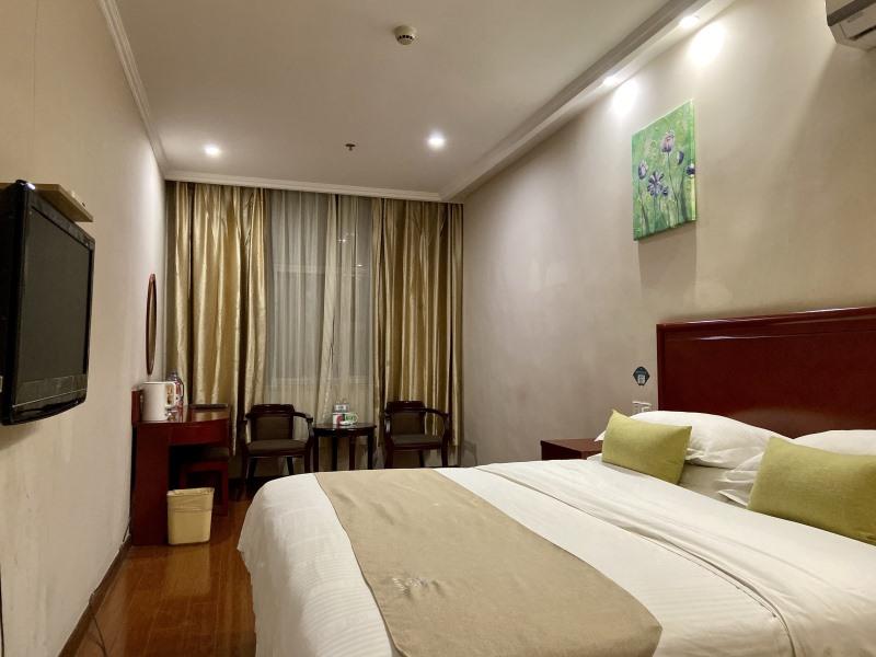 GreenTree Inn Linxi Pingyi Mengyang Road Express Hotel 8/37