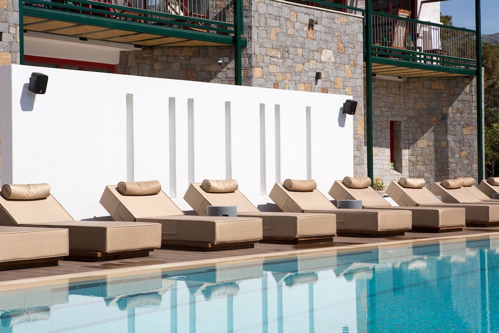 Kalypso Hotel 11/45