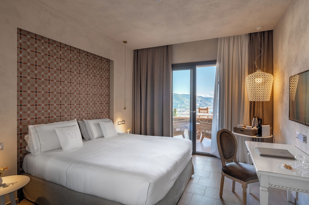 Hotel Villa Fiorita 13/66