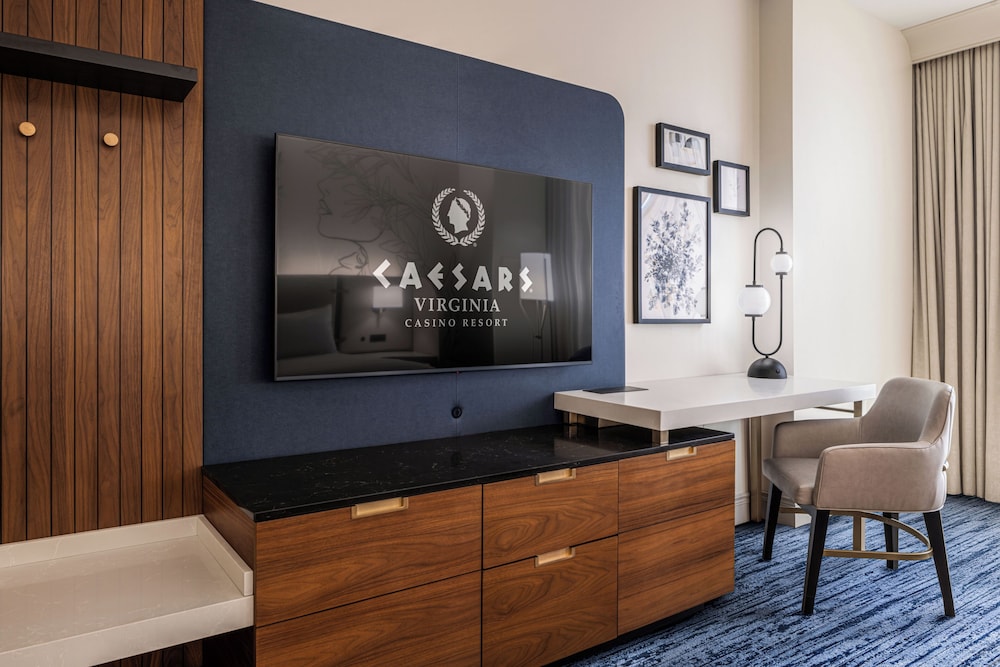 Caesars Virginia - A Caesars Rewards Destination 34/51
