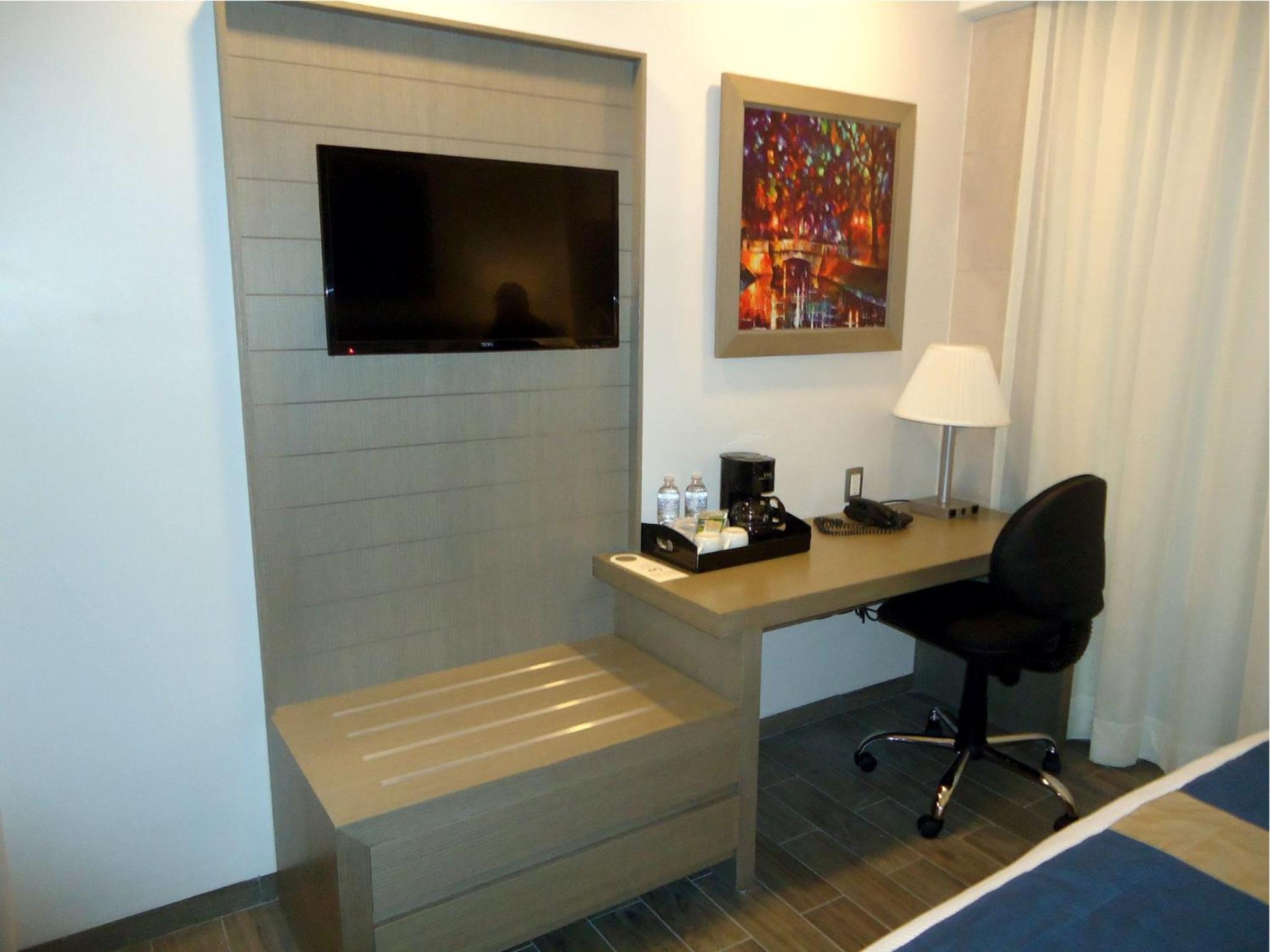 Hotel Mansur 33/43