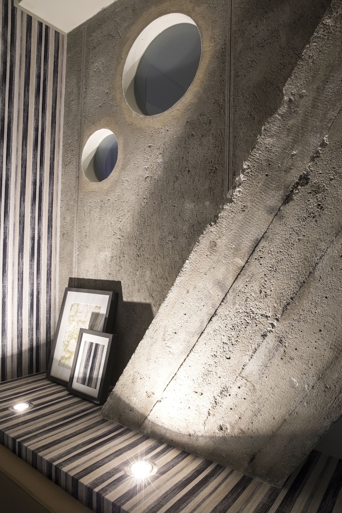 Serendipity Rooms 27/41
