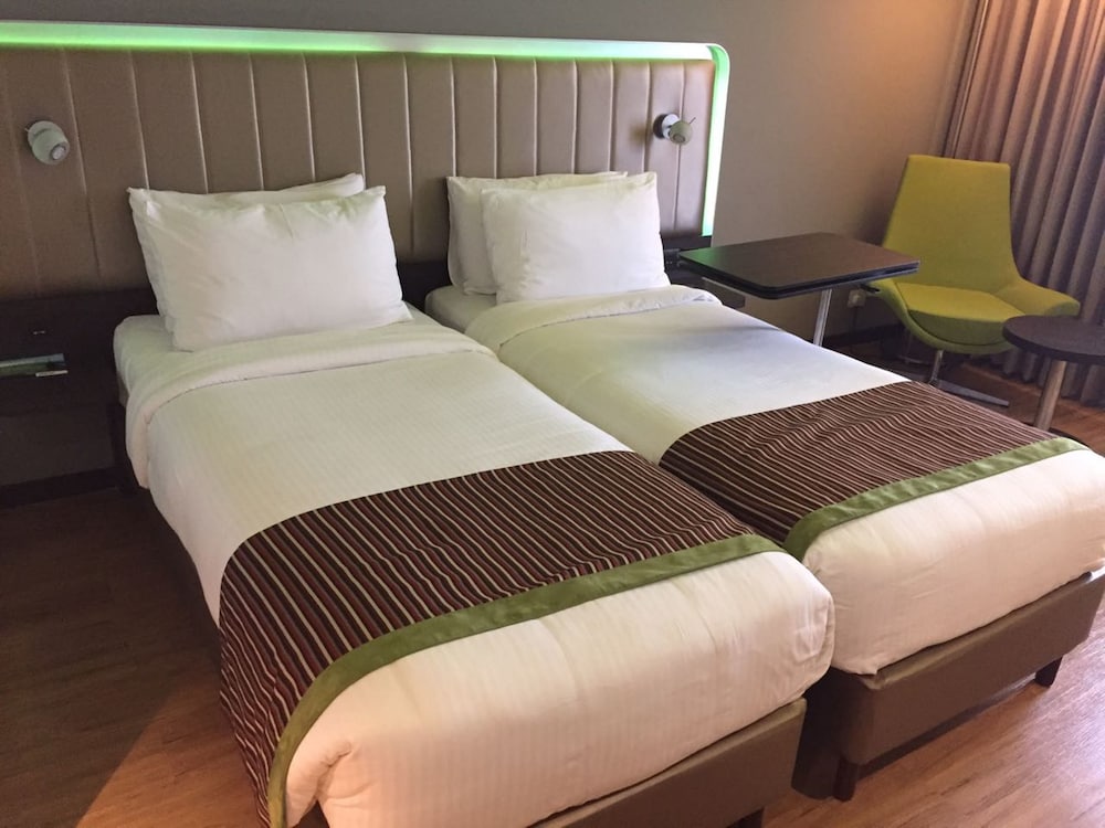 Park Inn By Radisson New Delhi Lajpat Nagar 29/67