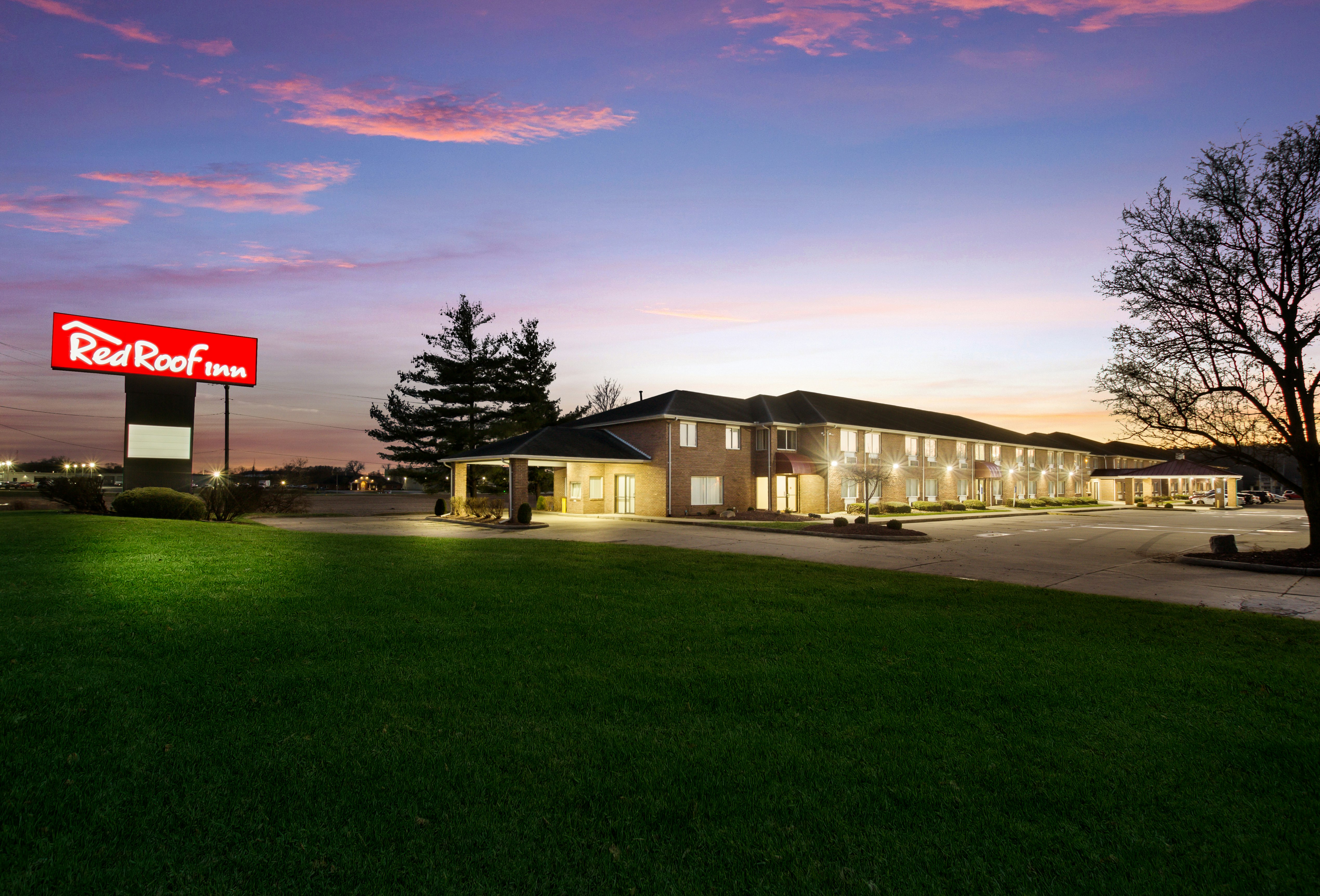 Red Roof Inn Lawrenceburg 19/21