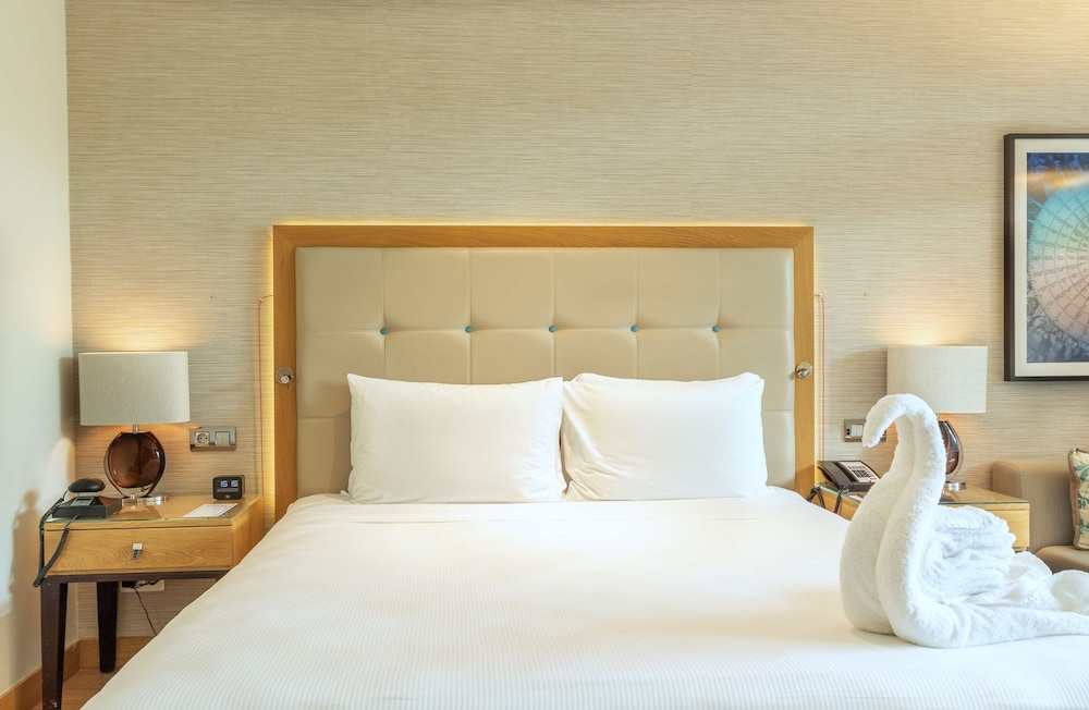 HILTON CABO VERDE SAL RESORT 40/81