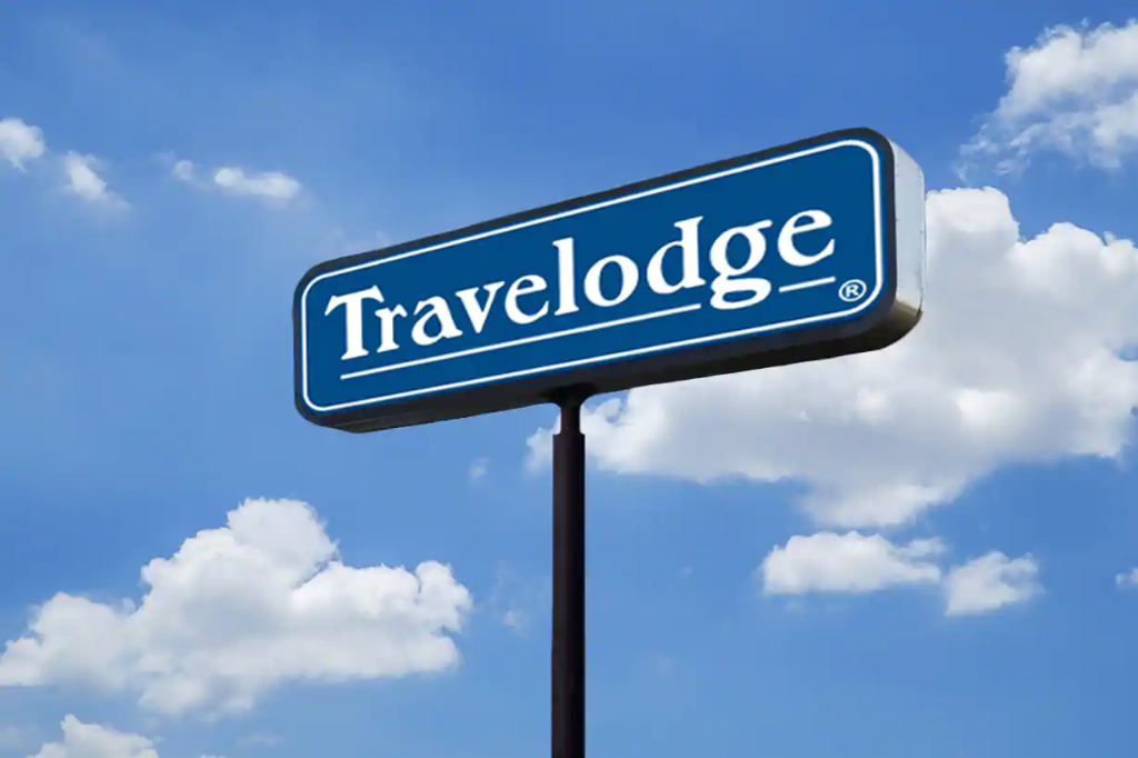 Travelodge by Wyndham Petersburg 1/14