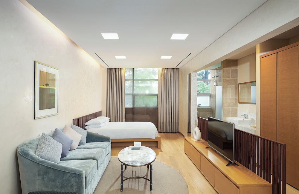 Mayfield Seoul 32/50