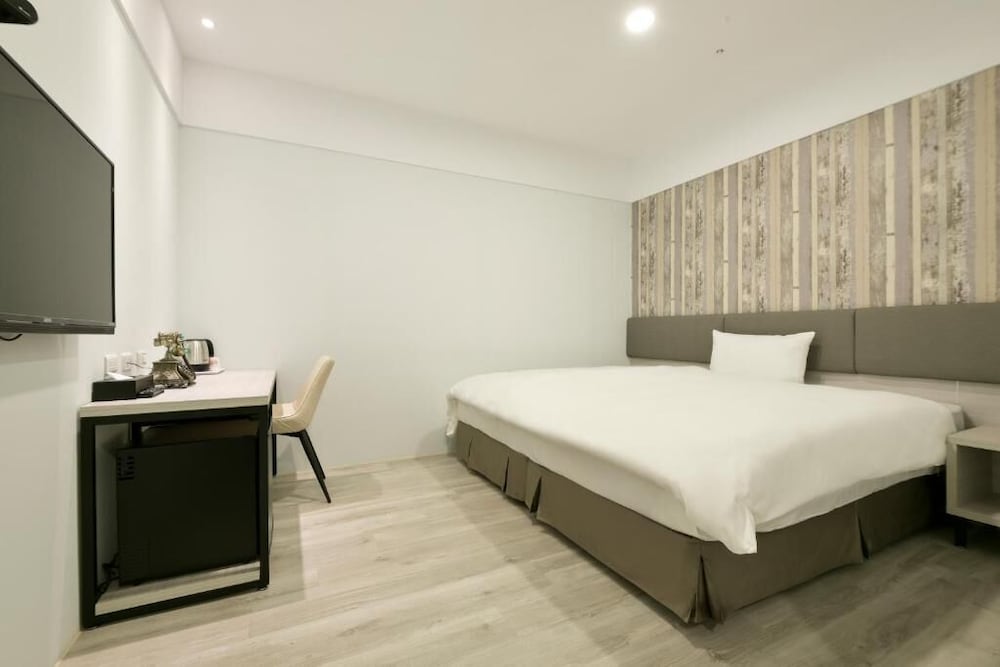 Fengjia JinRui Hotel 12/38
