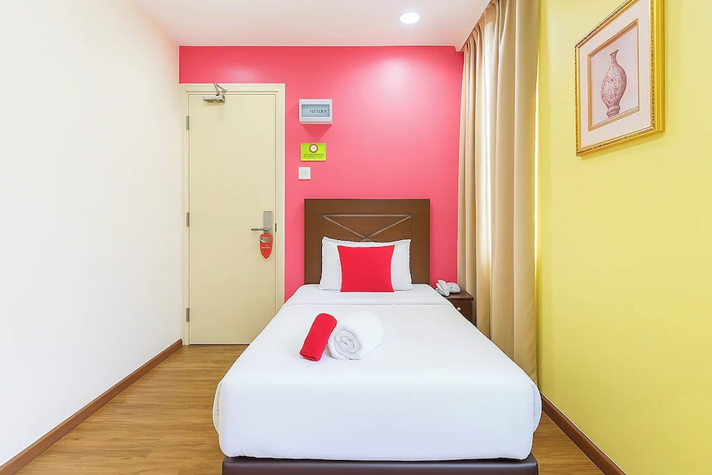 Hotel Sunjoy9 38/63