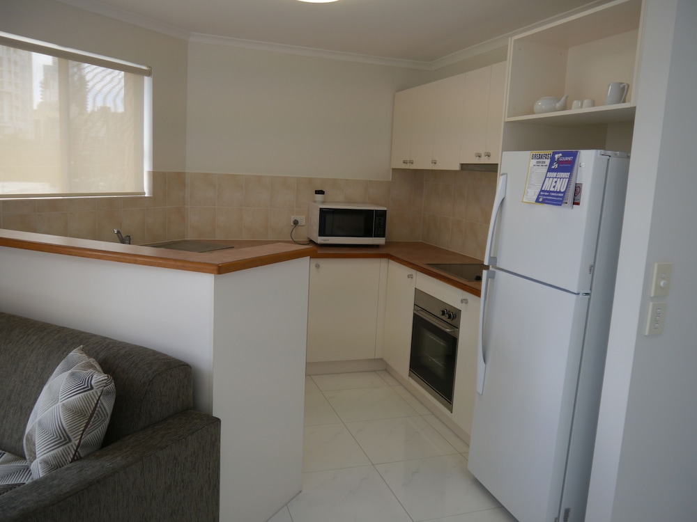 Portobello Resort Apartments 12/73