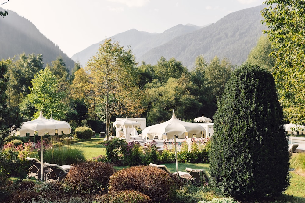 Alpenpalace Luxury Hideaway & Spa Retreat 38/50