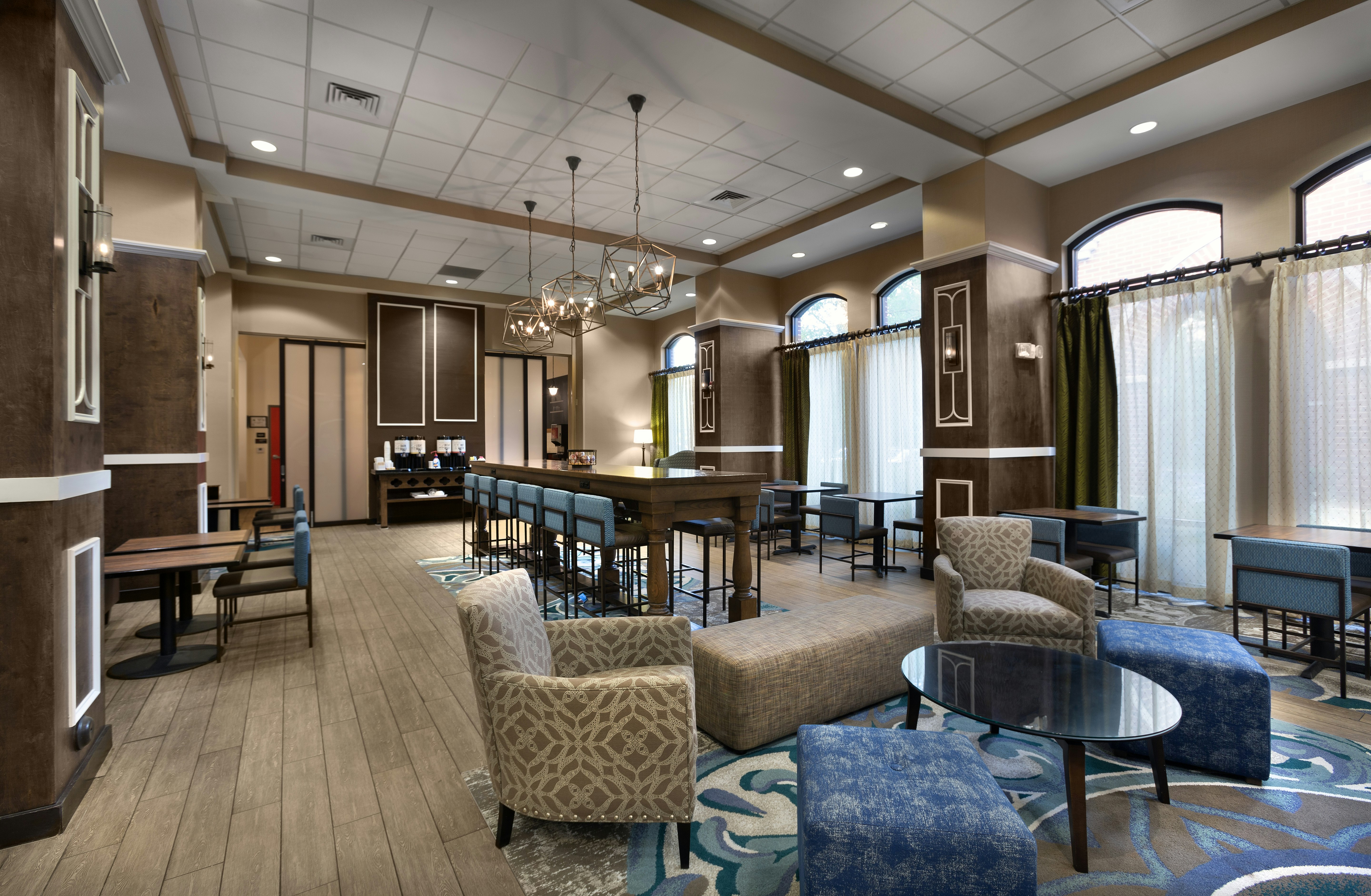 Hampton Inn Charlotte Belmont 27/47