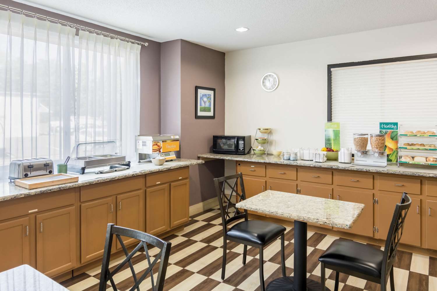 Quality Inn Warsaw Near Rappahannock River 23/28