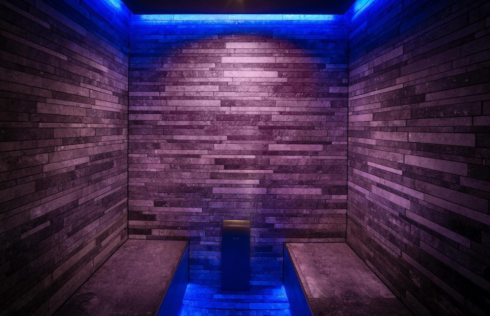 SAKS Urban Design Hotel Frankfurt 28/50